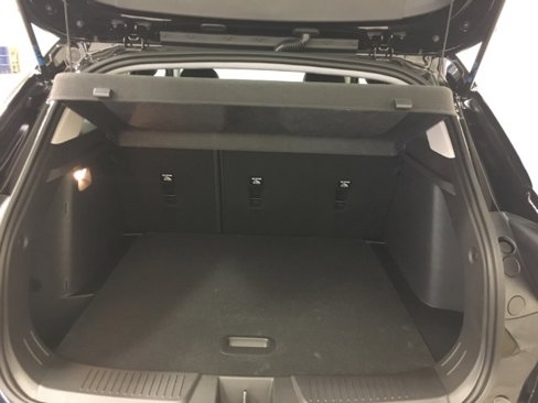 New 2025 Chevrolet Trax LT w/ Driver Confidence Package image 13