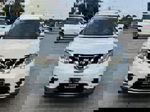 Used 2014 Nissan Rogue SV image 6