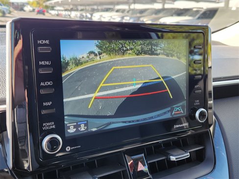 Used 2022 Toyota Corolla Cross XLE image 25