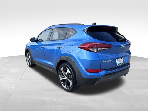 Used 2016 Hyundai Tucson Limited w/ Option Group 03 image 7