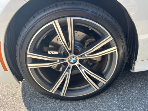 Used 2021 BMW 330i Sedan w/ Premium Package image 27