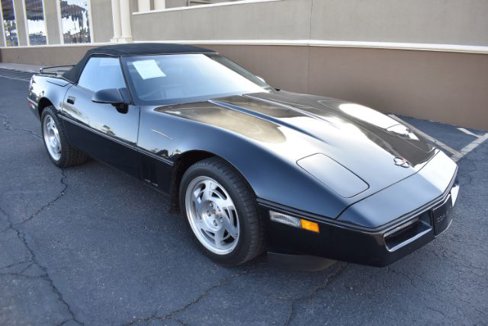 Used 1990 Chevrolet Corvette Convertible image 1
