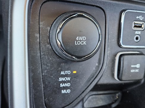 Used 2018 Jeep Compass Sport w/ Tech Group image 27