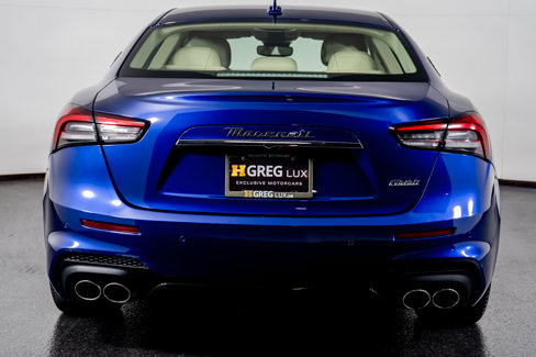 Used 2022 Maserati Ghibli Modena image 11
