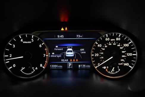 Certified 2024 Nissan Altima 2.5 SV image 2