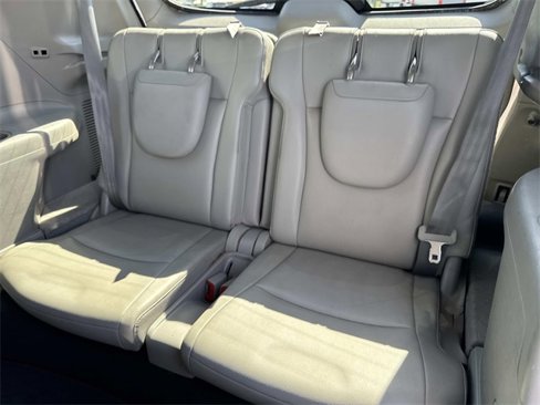 Used 2011 Toyota Highlander Limited image 15