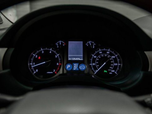 Used 2013 Lexus GX 460 image 17