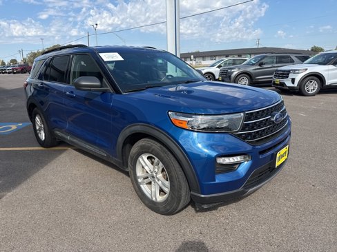 Used 2020 Ford Explorer XLT w/ Equipment Group 202A image 5
