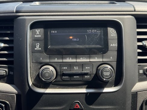 Used 2020 RAM 1500 Tradesman w/ Chrome Appearance Group image 26