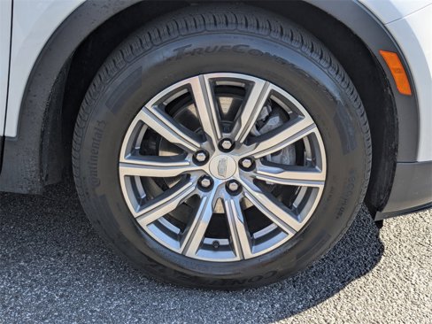 Used 2020 Cadillac XT4 Sport w/ Technology Package image 13