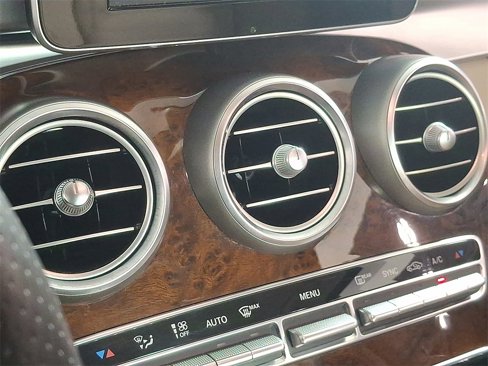 Used 2016 Mercedes-Benz C 300 4MATIC Sedan image 20