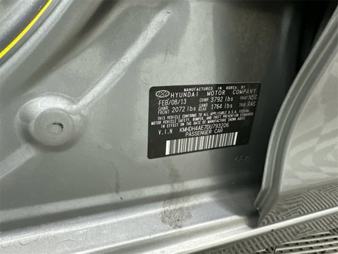 Used 2013 Hyundai Elantra GLS w/ Preferred Pkg image 29