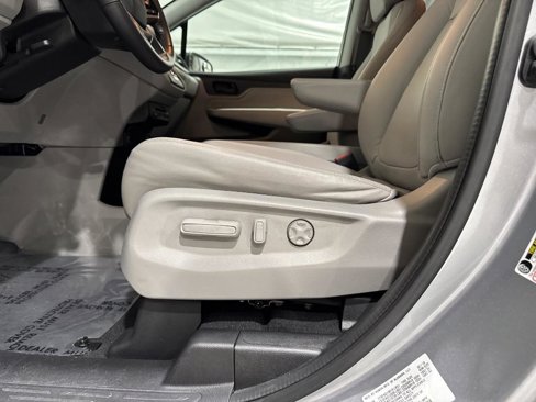 Used 2018 Honda Odyssey Touring image 33