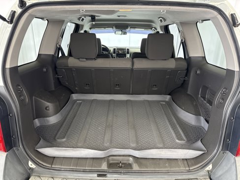 Used 2014 Nissan Xterra S image 17