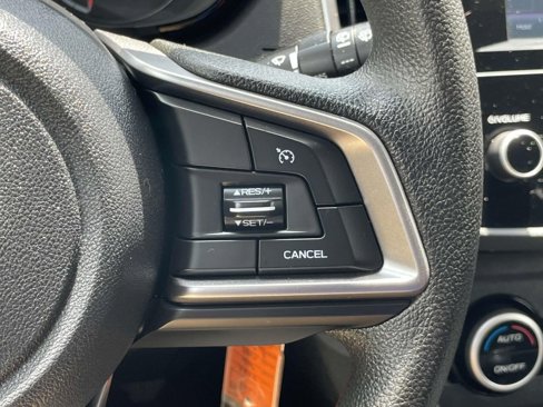 Used 2021 Subaru Crosstrek 2.0i image 17