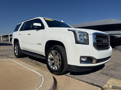 Used 2020 GMC Yukon SLE w/ SLE Value Package image 3