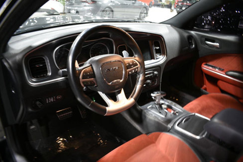 Used 2015 Dodge Charger SRT w/ Harman/Kardon Audio Group image 13