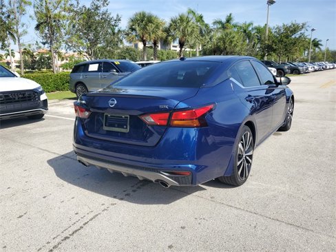 Used 2019 Nissan Altima 2.5 SR image 4