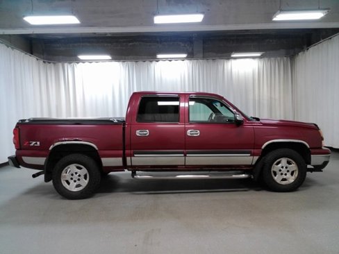 Used 2006 Chevrolet Silverado 1500 LT w/ Light Duty Power Package image 4