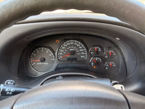 Used 2005 Chevrolet TrailBlazer LT image 25