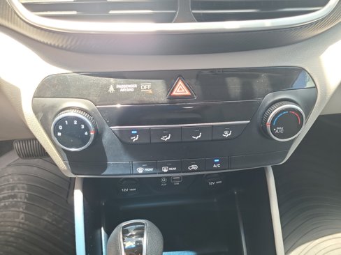 Used 2021 Hyundai Tucson SE image 18
