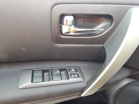 Used 2015 Nissan Rogue S w/ Convenience Package image 13