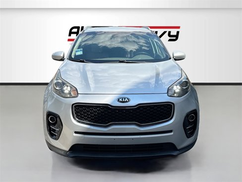 Used 2017 Kia Sportage EX image 2
