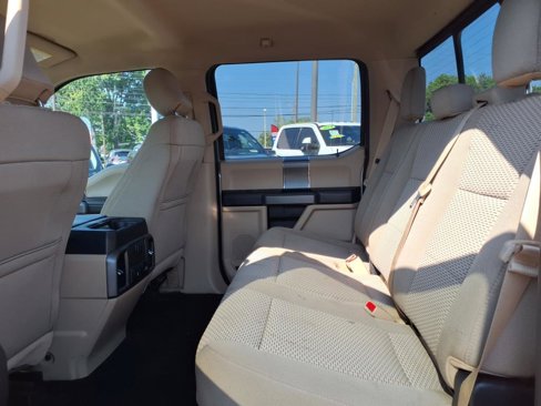 Used 2017 Ford F150 XLT w/ Equipment Group 302A Luxury image 13