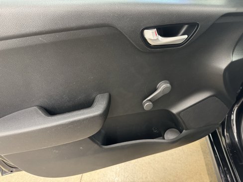 Used 2018 Kia Rio LX image 20