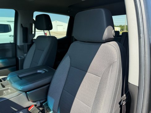 Used 2020 Chevrolet Silverado 1500 LT w/ Texas Edition image 14