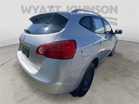 Used 2015 Nissan Rogue S image 9