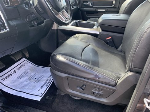 Used 2016 RAM 1500 Laramie w/ Convenience Group image 15