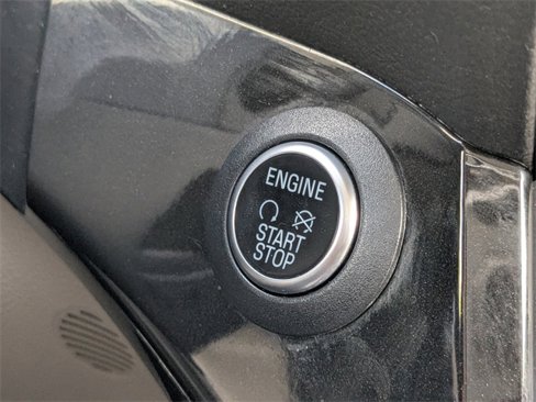 Used 2017 Ford Escape Titanium image 28