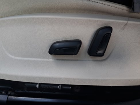 Used 2017 Volkswagen Jetta SEL image 26