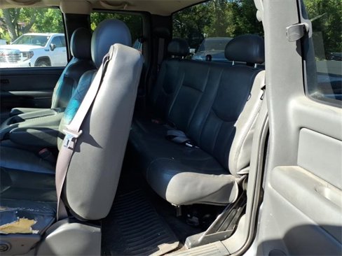 Used 2003 Chevrolet Silverado 2500 LT image 11