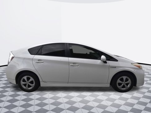 Used 2013 Toyota Prius Two image 4