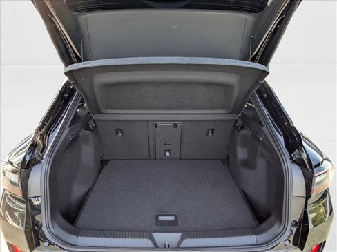 Used 2023 Volkswagen ID.4 S image 6