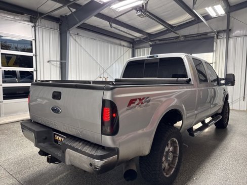 Used 2010 Ford F250 Lariat image 16