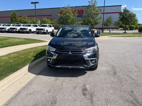 Used 2019 Mitsubishi Outlander Sport SE image 2