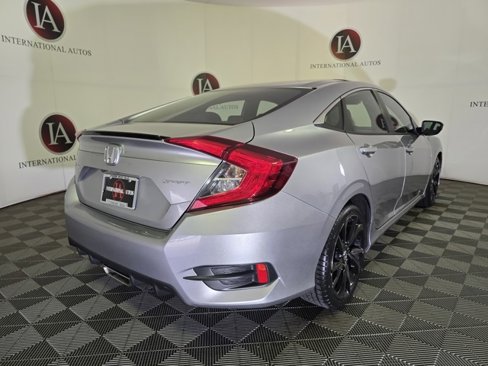 Used 2019 Honda Civic Sport image 4