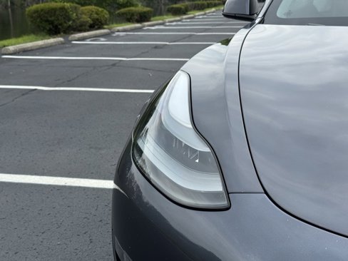 Used 2021 Tesla Model 3 Standard Range Plus image 14