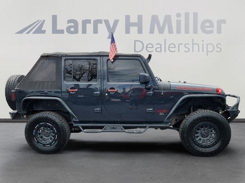 Used 2017 Jeep Wrangler Unlimited Sport image 6