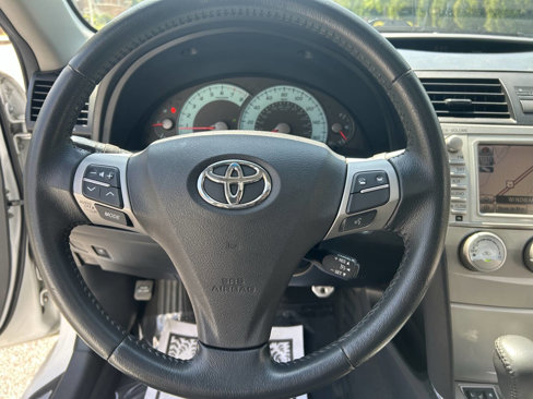Used 2011 Toyota Camry SE image 23
