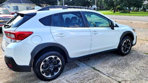 Used 2023 Subaru Crosstrek 2.0i Premium image 6