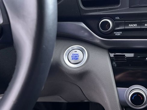 Used 2019 Hyundai Elantra Value Edition image 26