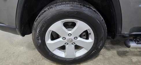 Used 2012 Jeep Grand Cherokee Laredo image 8