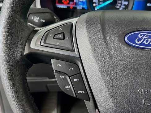 Used 2024 Ford Edge SEL image 6