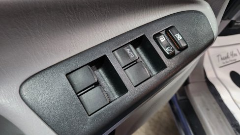Used 2012 Toyota Tacoma 4x4 Double Cab image 31