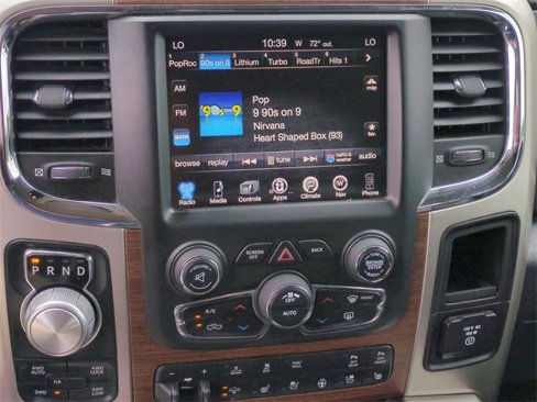 Used 2015 RAM 1500 Laramie w/ Convenience Group image 24