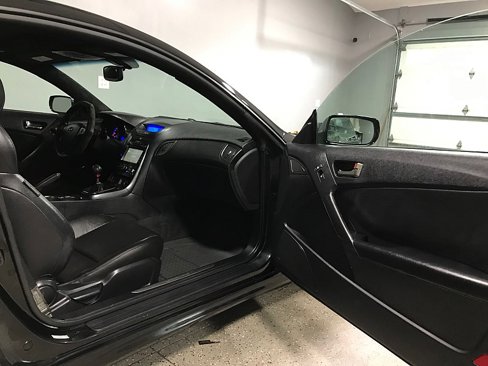 Used 2012 Hyundai Genesis 3.8 image 12